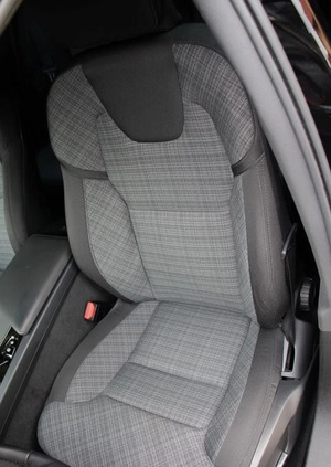 Volvo V60 cena 139900 przebieg: 29900, rok produkcji 2023 z Moryń małe 781